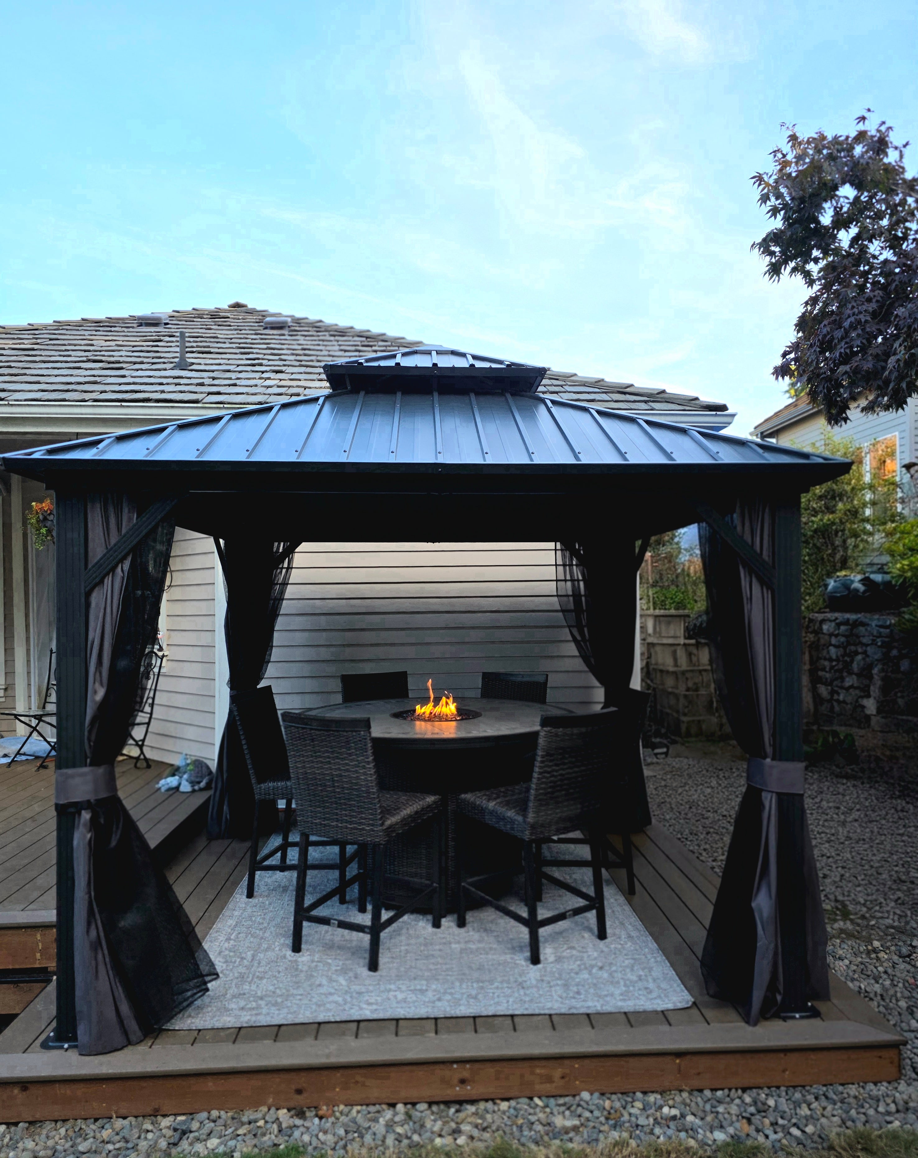 Purple Leaf Cenador de Jardín Estándar Gris, Pérgola de Aluminio con Techo de Acero Galvanizado y Luces de Cadena Con Luz Cálida